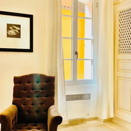 Charmante Im Historischen Zentrum By Interhome Apartamento